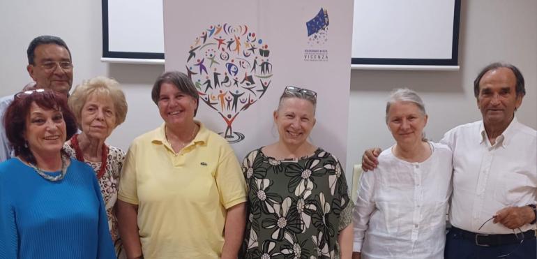 il nuovo Consiglio Direttivo del CSV di Vicenza con il Direttore Maria Rita Dal Molin